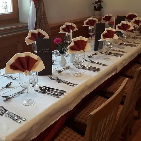 Arnstein Hotel *