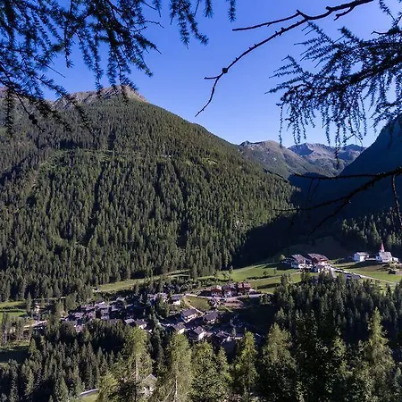 Arnstein Hotel